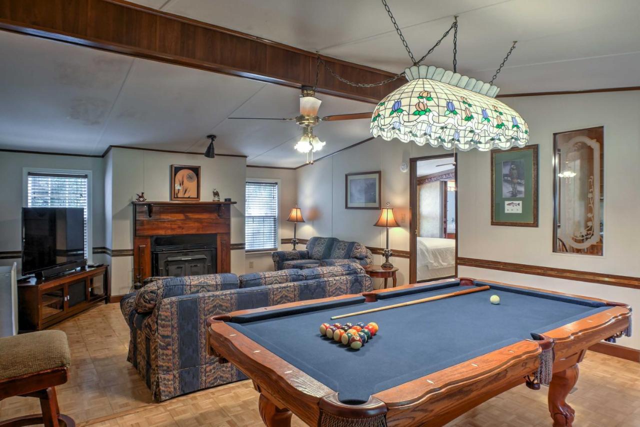 Ooltewah Cabin With Grill, Pool Table And Porch! ภายนอก รูปภาพ